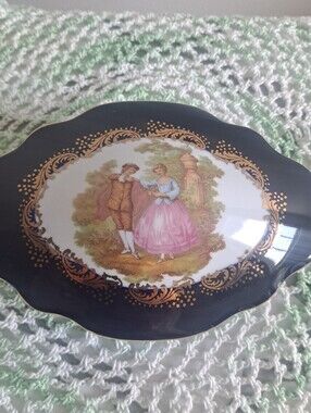 Limoges 22 KT Porcelain Trinket Dish with Romantic Scene - Navy & Gold
